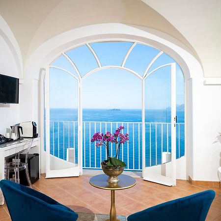 Villa Santa Chiara Positano Suites Exterior photo