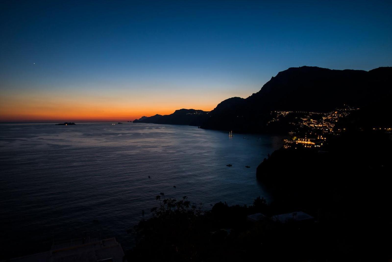 Villa Santa Chiara Positano Suites Exterior photo