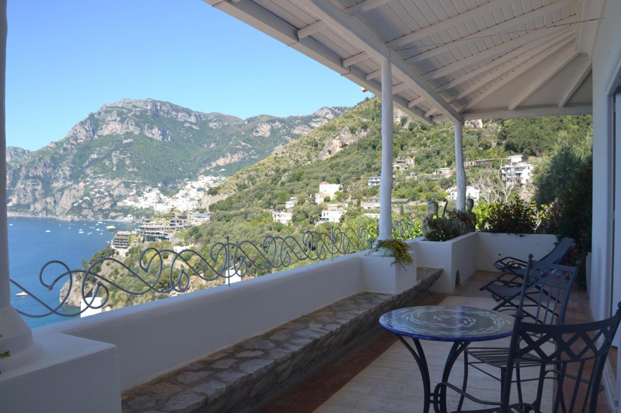 Villa Santa Chiara Positano Suites Exterior photo