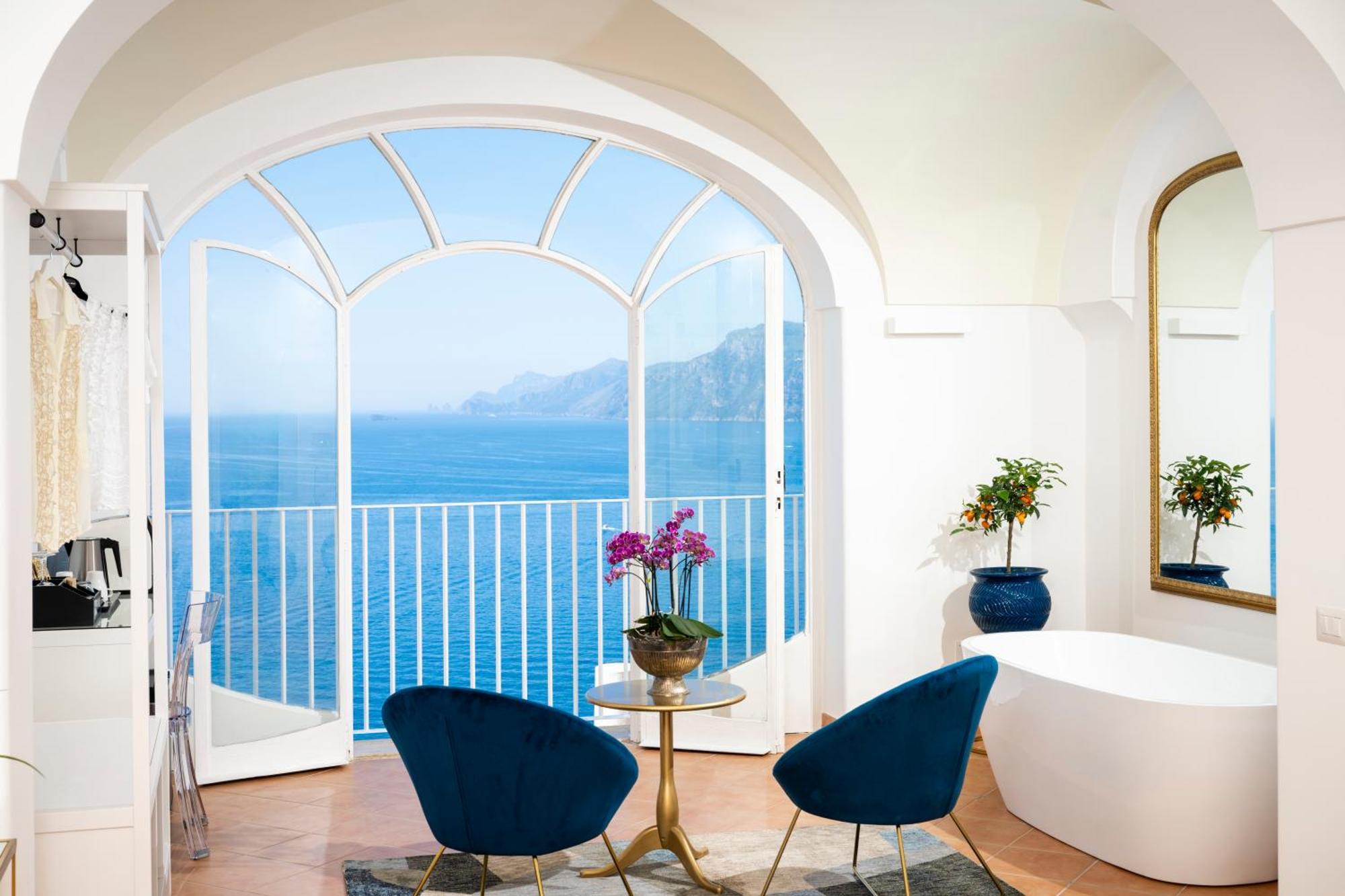 Villa Santa Chiara Positano Suites Exterior photo